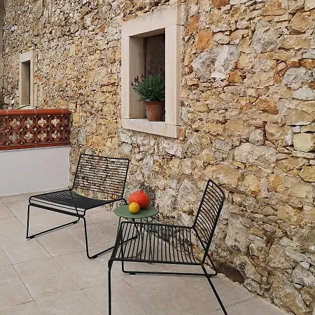 Casa Do Pátio, Casaspensadas * Juncal (Leiria)