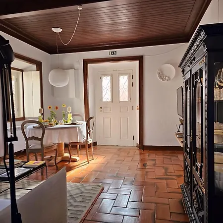 בית נופש Casa Do Patio, Casaspensadas Juncal (Leiria)