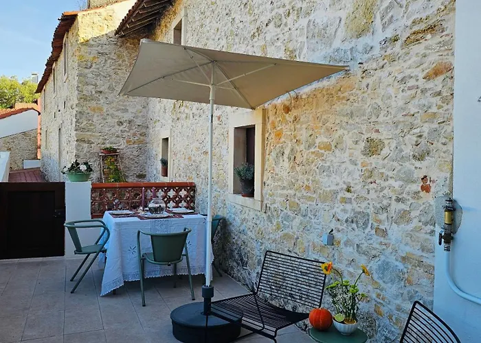 Casa de Férias Casa Do Pátio, Casaspensadas Juncal (Leiria)